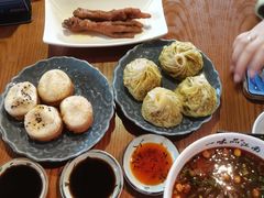 -鑫震源·苏式大虾生煎(山塘街店)