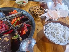 -正南齊北重庆老火锅(光华村直营店)