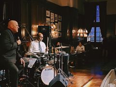 -LONG BAR 廊吧(外滩华尔道夫酒店)