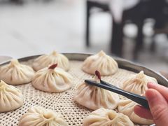 -正宗开封黄家灌汤小笼包子