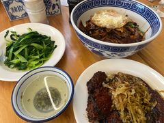 -沪西老弄堂面馆(定西路店)