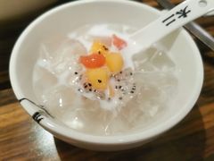 现任椰奶冰粉-太二酸菜鱼(广州IFC国金天地店)