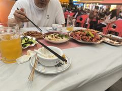 -学士怪怪龙虾·川菜·烧烤(学士街店)