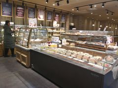 面包甜点陈列柜-多乐之日(富力城店)