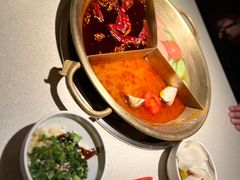 奔驰锅-小龙坎火锅(全球总店)
