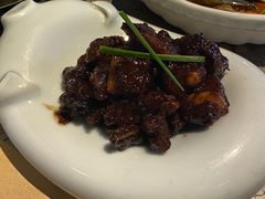 -穹六人间 people 6(岳阳路店)