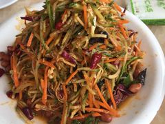 -胖太太四川麻辣排骨串(镇江路分店)