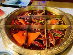 -麻辣英雄重庆火锅(二城广场店)