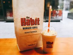 -The Habit Burger Grill 哈比特汉堡(复兴soho店)