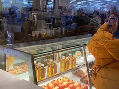-喜茶(杭州滨江宝龙店)