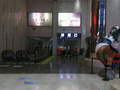 -武汉华夏国际影城(鲁广店)