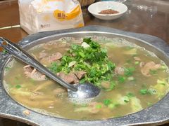 -谢老五跷脚牛肉·非遗传承店