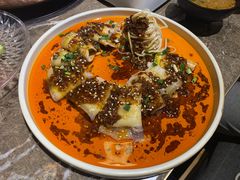 蒜泥白肉配面-三人行骨头王火锅(长寿店)