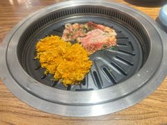 -明洞阿姨·韩式酱蟹烤肉·创意料理(三元桥店)