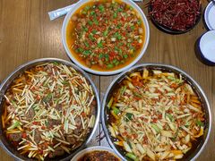 -邱金小炒·30 年盐帮江湖菜(自贡店)