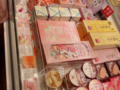 零售区-好利来(高新枫叶广场店)