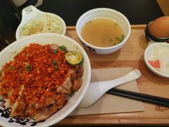 -熊吞·大碗丼烧肉饭(济宁万达广场店)