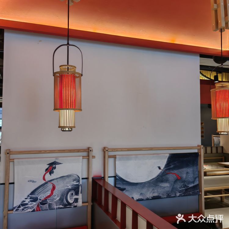 富华里新开了家蛙小侠