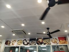 -老西白点心店