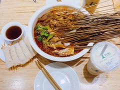 -嘉州叶婆婆钵钵鸡(建设路店)