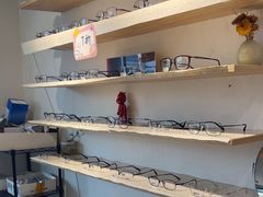 -天空之镜眼镜店蔡司依视路授权店(天通苑店)