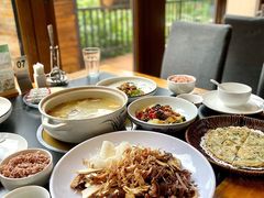 -黔蘑菇四季餐厅(观山湖店)