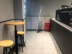 -瑞幸咖啡(人民路店)