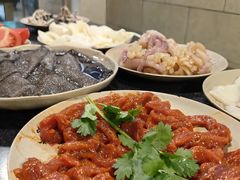-洞亭火锅(防空洞总店)