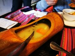 -香巴拉云南餐厅(华莱坞店)