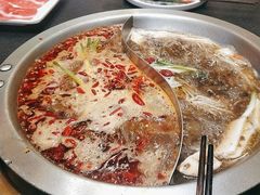 -沸炉重庆老火锅(军事博物馆店)