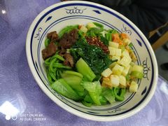 -秦君宝手擀菠菜面(金花路店)