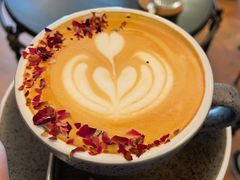 -Me Coffee下午茶艺术空间