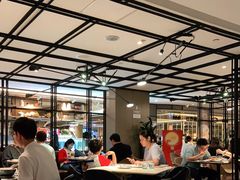 -港丽餐厅