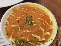 -Mark&Mars Restaurant