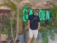 -领鲜天下·焗海鲜·花胶鸡(天目里店)