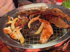 -叽叽扎扎烤肉场(生态城万达店)