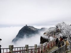 -水晶广场