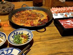 -旧街市鲜货老火锅(大光路店)