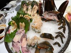 -红鼎豆捞·非遗鲍皇汤火锅(宝丰路店)