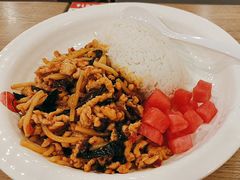 -阳阳中国饭(龙湖大兴天街)