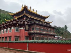 -塔尔寺游客服务中心