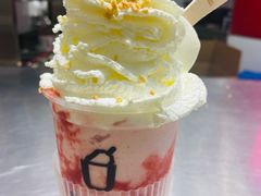 -须尽欢·冰淇淋&中国茶(翔殷路店)