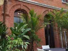 -潮一不贰·法式甜品·生日蛋糕·西式简餐(外滩店)