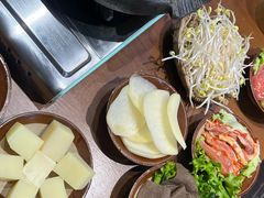 -黔有有贵州酸汤夺夺粉火锅(五味十字店)