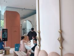 -Yearn Tours妍图(昆山万象汇店)