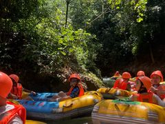 -清泉湾生态旅游度假区