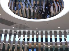 -奈雪的茶(亨特国际广场店)