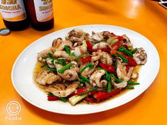 -班赞海鲜市场胖阿姨加工点