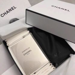 -Chanel