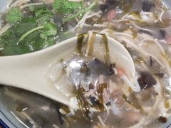 -琥珀老六龙虾(四里河店)